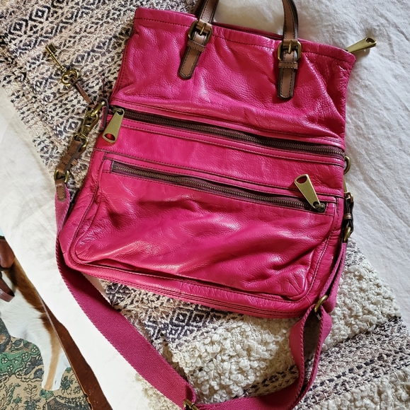 FOSSIL EXPLORER TOTE - Picture 1 of 8